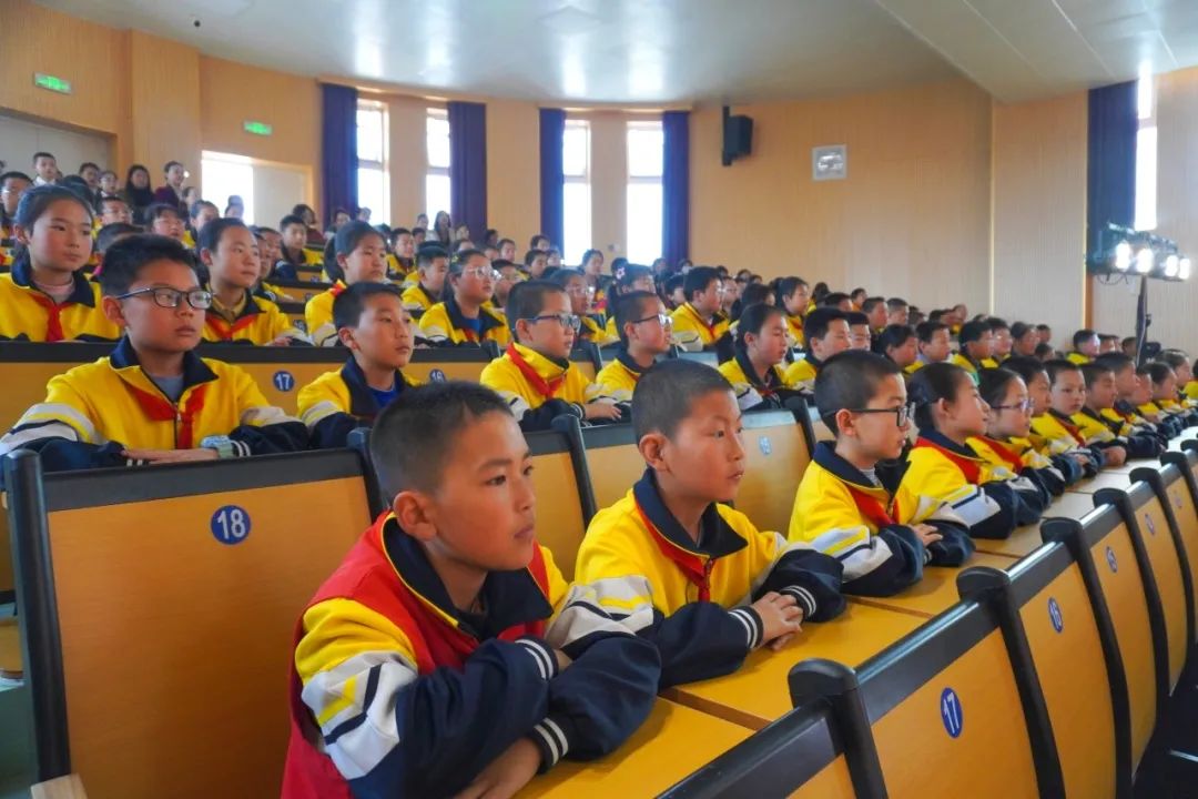 诗韵悠扬·书香馥郁丨通渭县第七届经典诵读比赛异彩纷呈