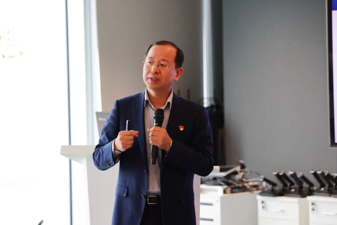 sufe首场"书记文化沙龙"走进央视