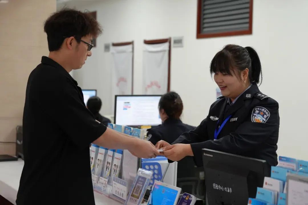 四项措施强推"放管服"改革 合阳公安打造窗口服务升级版