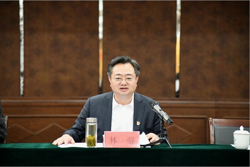 林强调研财政局:在厚植现代都市产业中更好发挥“财务管家”作用_澎湃号·政务_澎湃新闻-The Paper