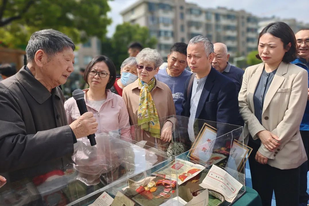 奉贤 | "老兵集市"火热开市