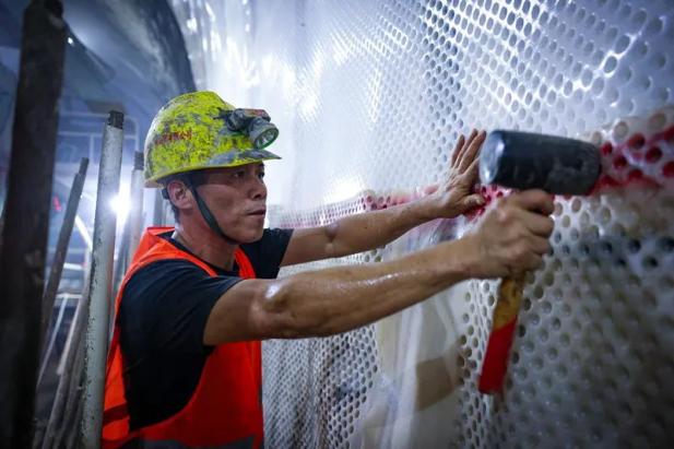 武宣县产业工人,"甜蜜事业"从业者风采摄影比赛结果公布