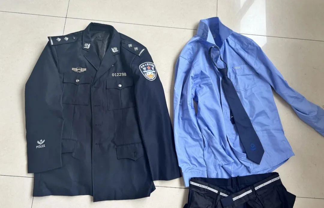 公安警察衣服图片