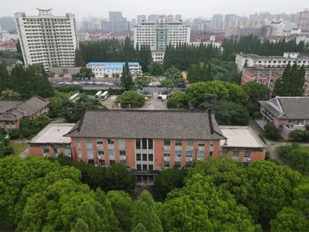 【记忆】上海应用技术大学历史建筑群:拥有70年历史,_