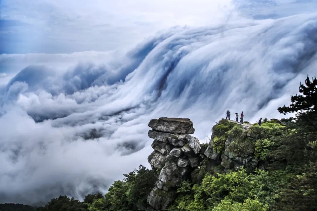 庐山云雾景观图片