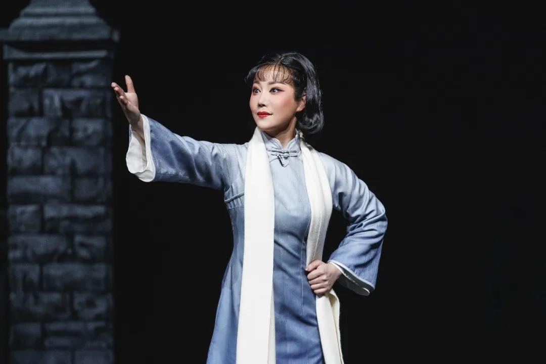 张璇:年轻的英雄,不灭的理想76白玉兰戏剧奖74