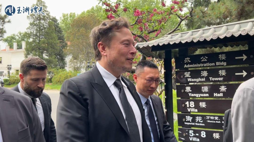 我们花6200块钱，给19年的卡罗拉装了个高阶智驾