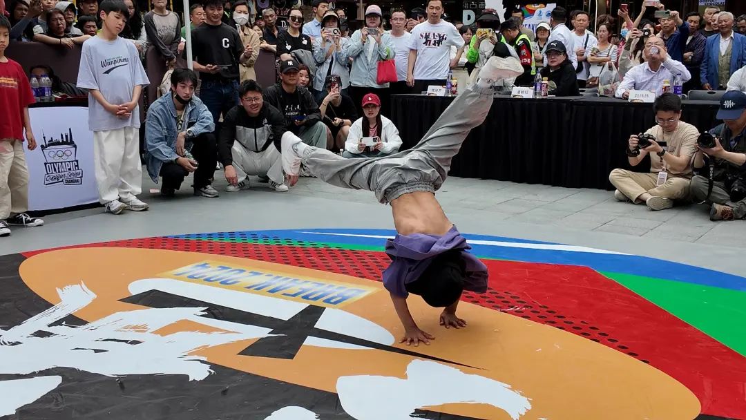 奥运会资格系列赛预热,霹雳舞battle"炸场"豫园