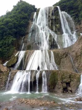 贵州安顺·滴水滩瀑布,藏在峡谷深处的绝美画卷