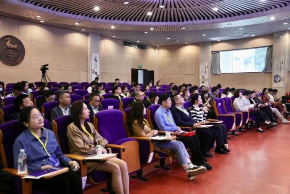 流动博物馆专委会秘书长王瑞昌作专委会2023年度工作报告,报告中提到