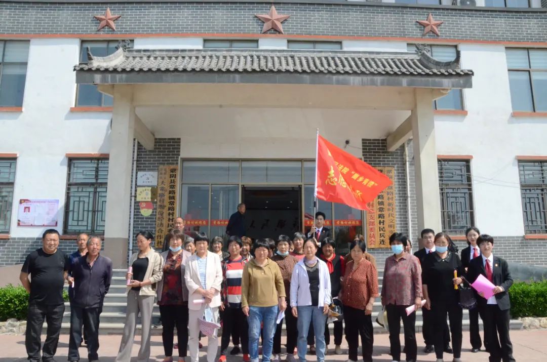 五四青年 与法同行|蒙阴法院开展五四青年节普法宣传活动