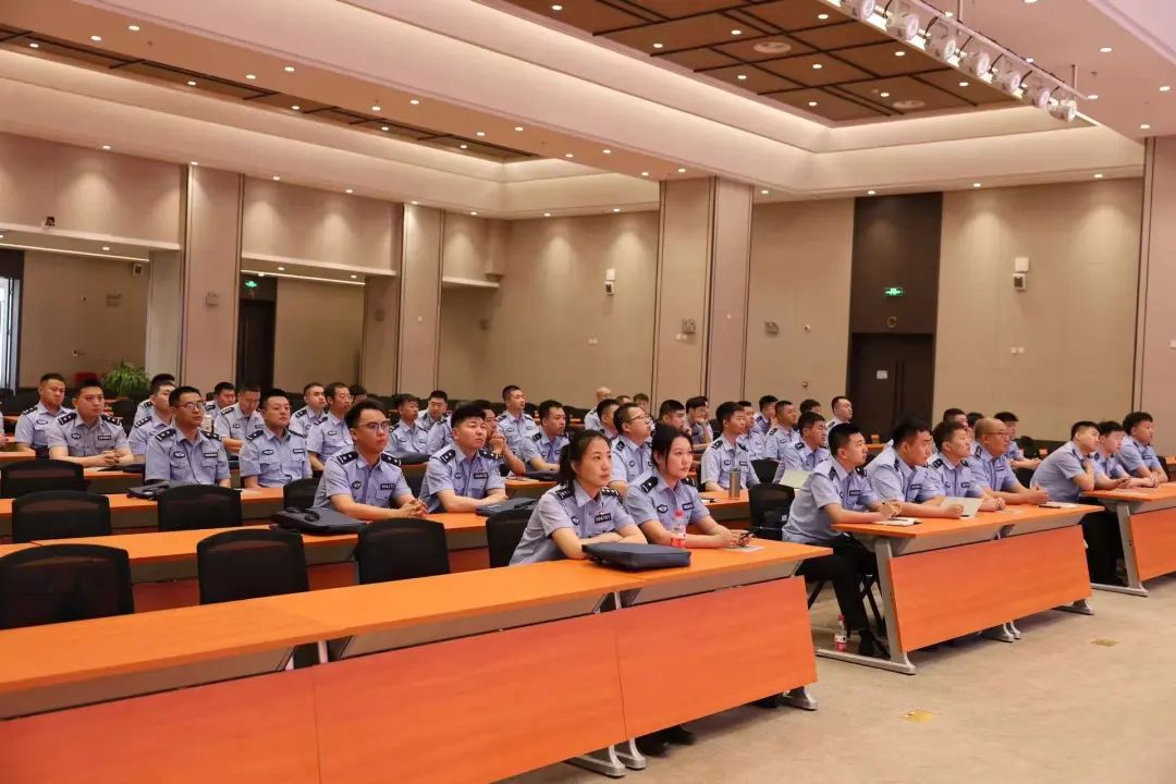 内蒙古大兴安岭森林公安局现场勘查技术培训班开班