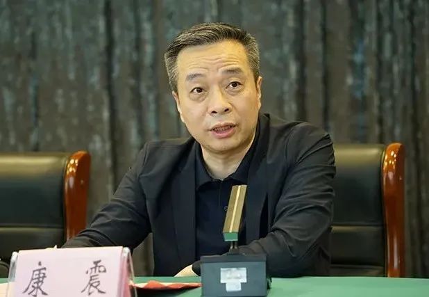 陕西省教育厅二级巡视员董侠,西安市教育局党委书记,局长李红雨;北京