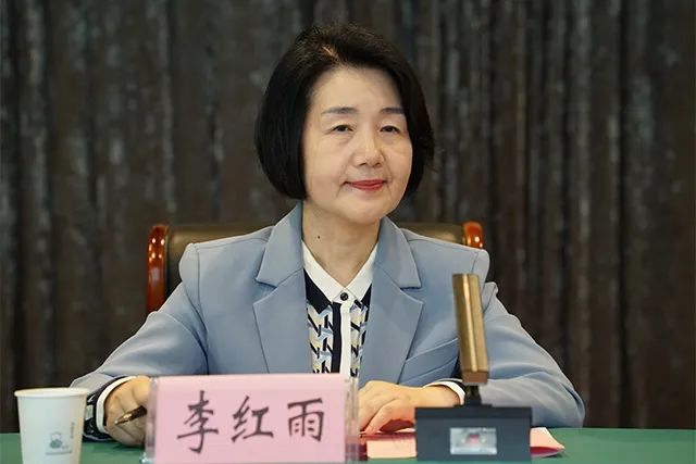 的"强师工程"一揽子举措,并表示北师大高度重视与西安市教育局的合作