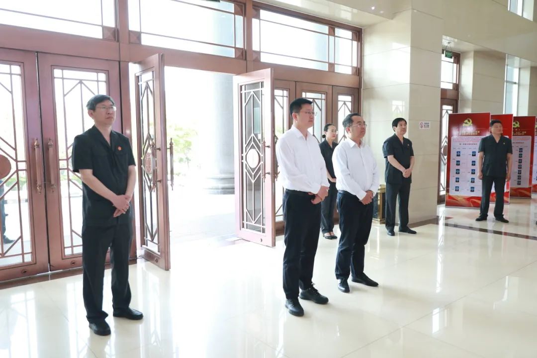 昌邑市委副书记郭方强到昌邑法院调研