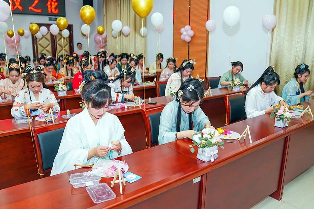 67幸福满屏~前有精神传承,后有家风涵养,国学礼仪