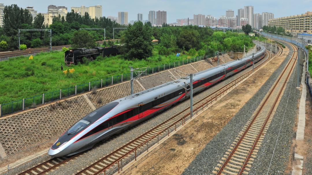 "吉林造"高铁领跑"中国速度"