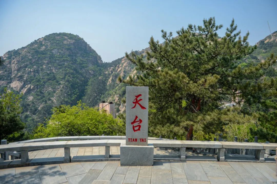 金泰山缥缈仙气的梦幻情人谷等等来到这里你会不禁感叹大自然的神奇