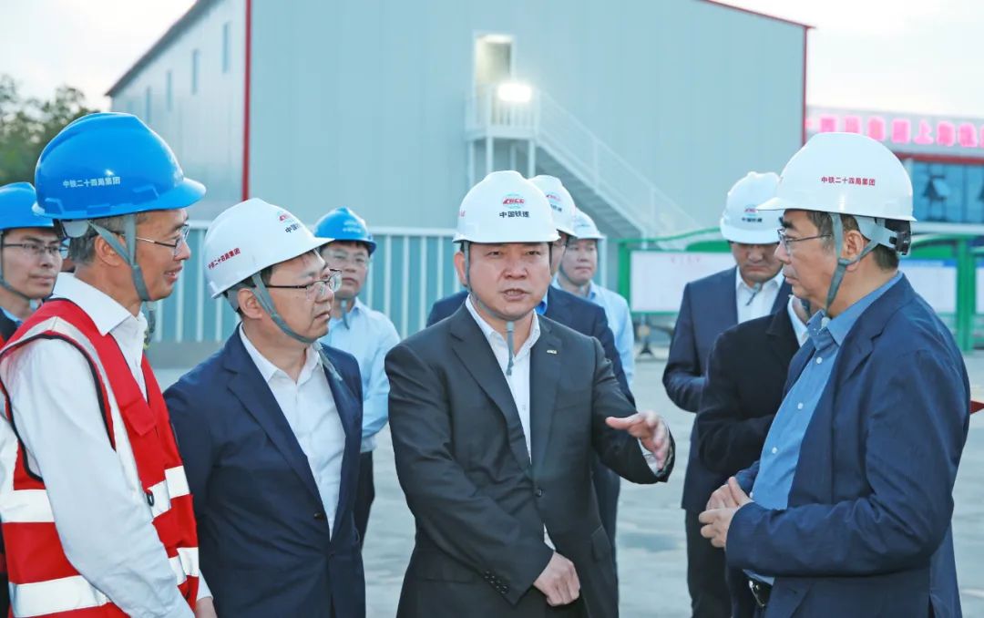 王立新到上海澄江路项目督导检查