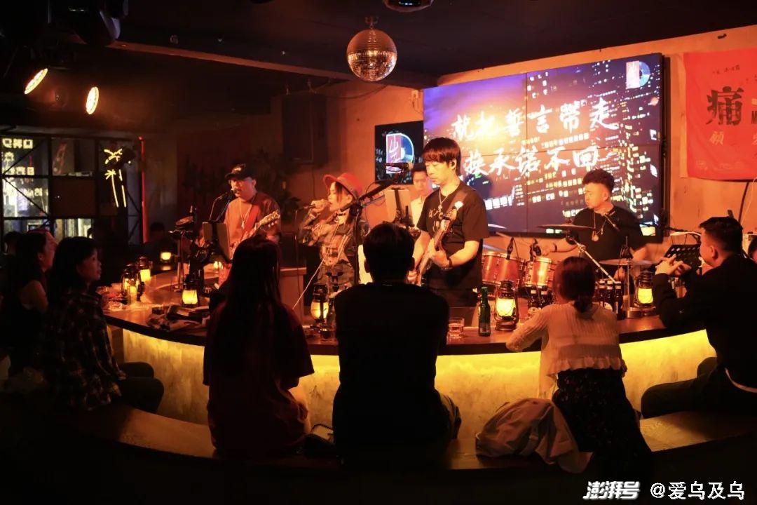 哈尔滨蓝瘾酒吧图片