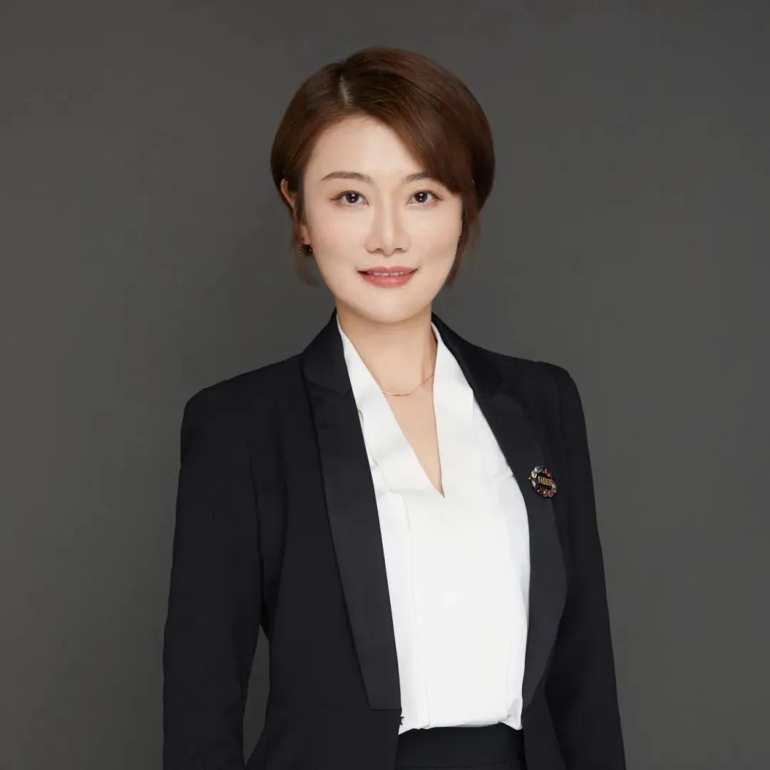 王妍妍:脱下白大褂,她用近十年揭开"基底膜"神秘面纱