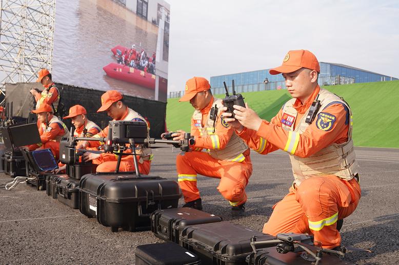 江西消防参与"应急使命·2024"防汛防台风演习