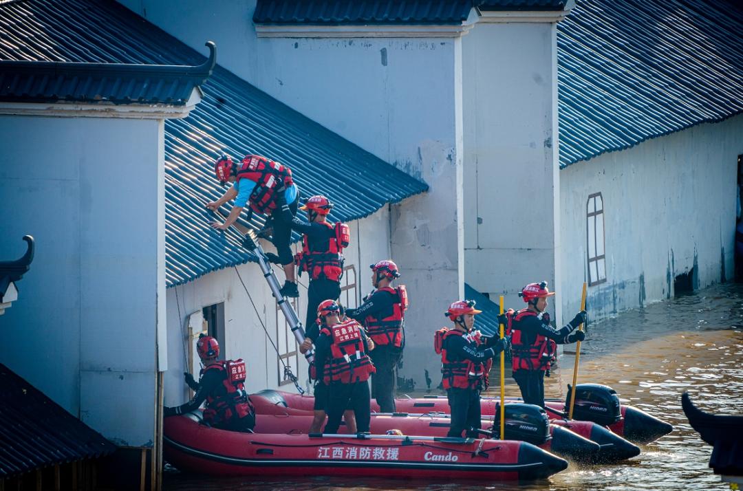 江西消防参与"应急使命·2024"防汛防台风演习