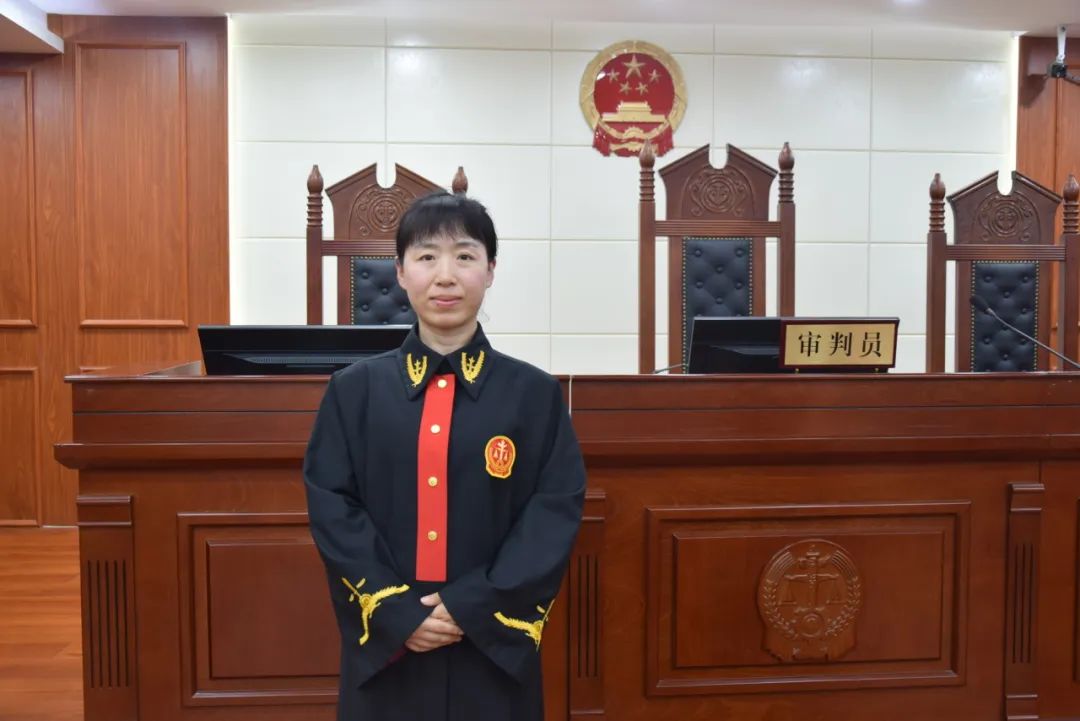 "3月18日,一起未成年人盗窃犯罪案件在定州市人民法院第一审判庭开庭