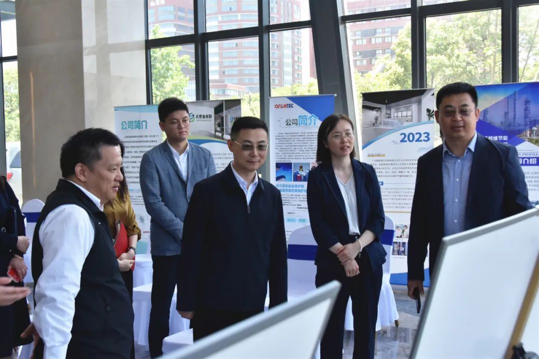 部长,区委编办主任,区人才工作局局长沈萍,区房管局党组书记,局长宋杰