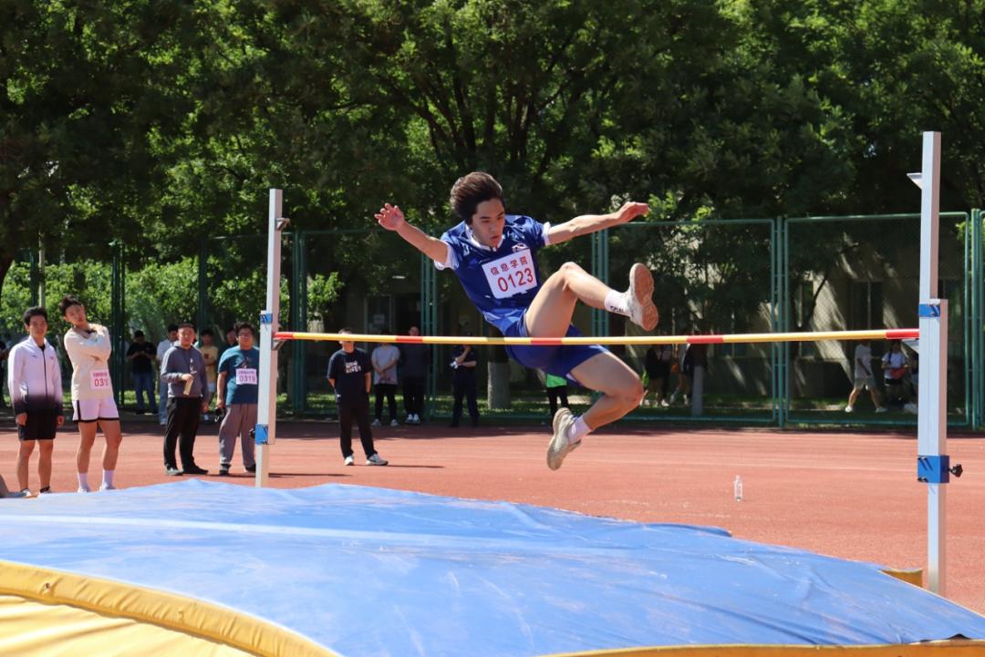 北方工业大学第四十四届田径运动会隆重举行