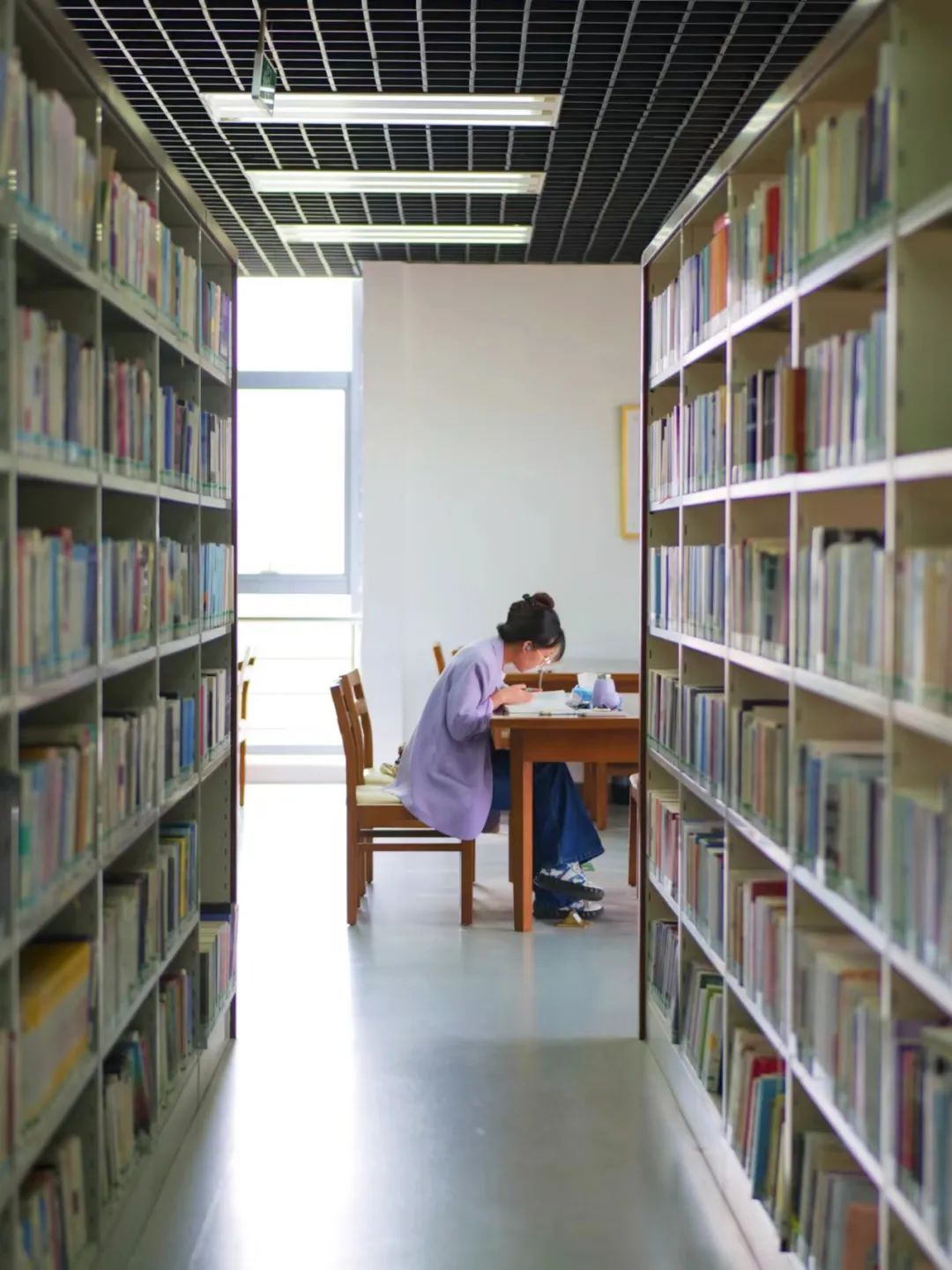 中华女子学院图书馆图片
