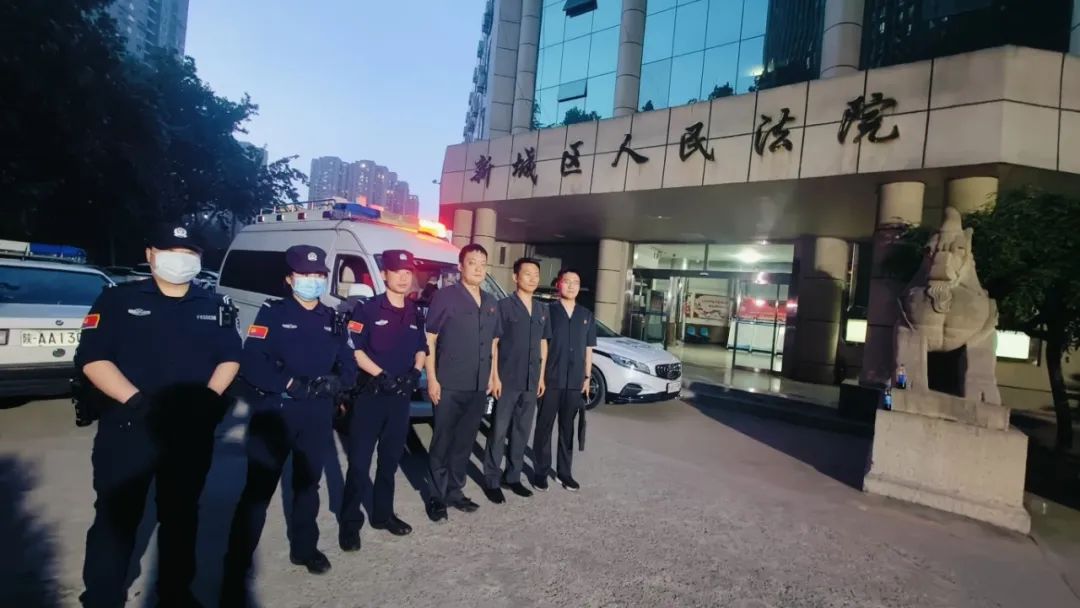 新城法院法警大队为执行工作"保驾护航"