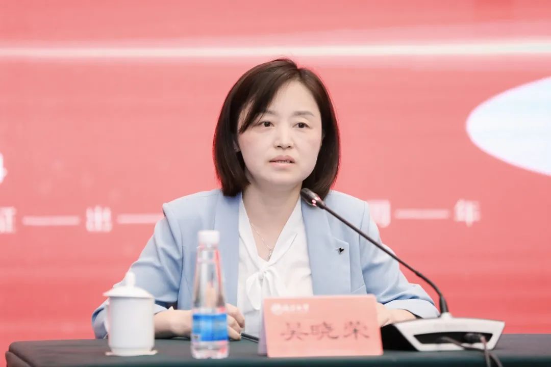 南昌大学举办"纪念中央红军长征出发90周年暨长征国家