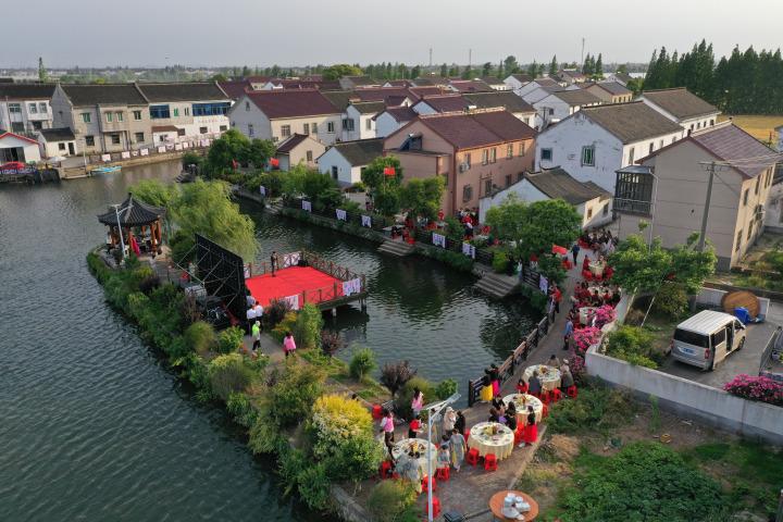 5月10日,第三届"汾南文旅季"暨第十三届姚溇母亲节在陶庄镇汾南村启幕