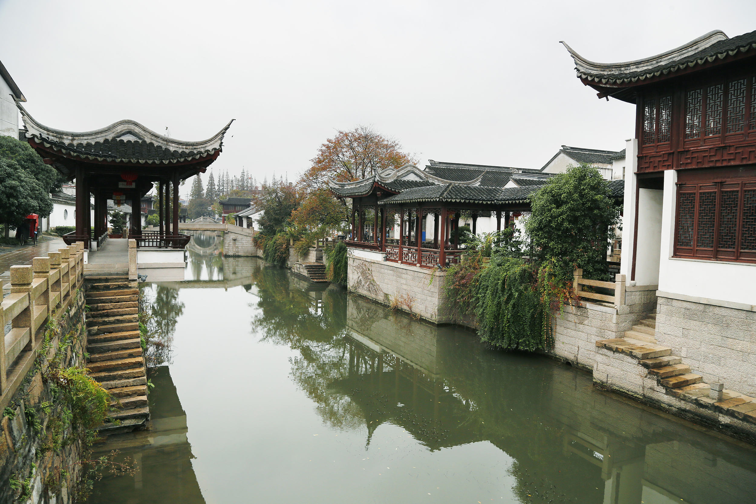 据说全国叫沙溪的古镇有很多,如四川巴中通江县沙溪镇,云南大理剑川县