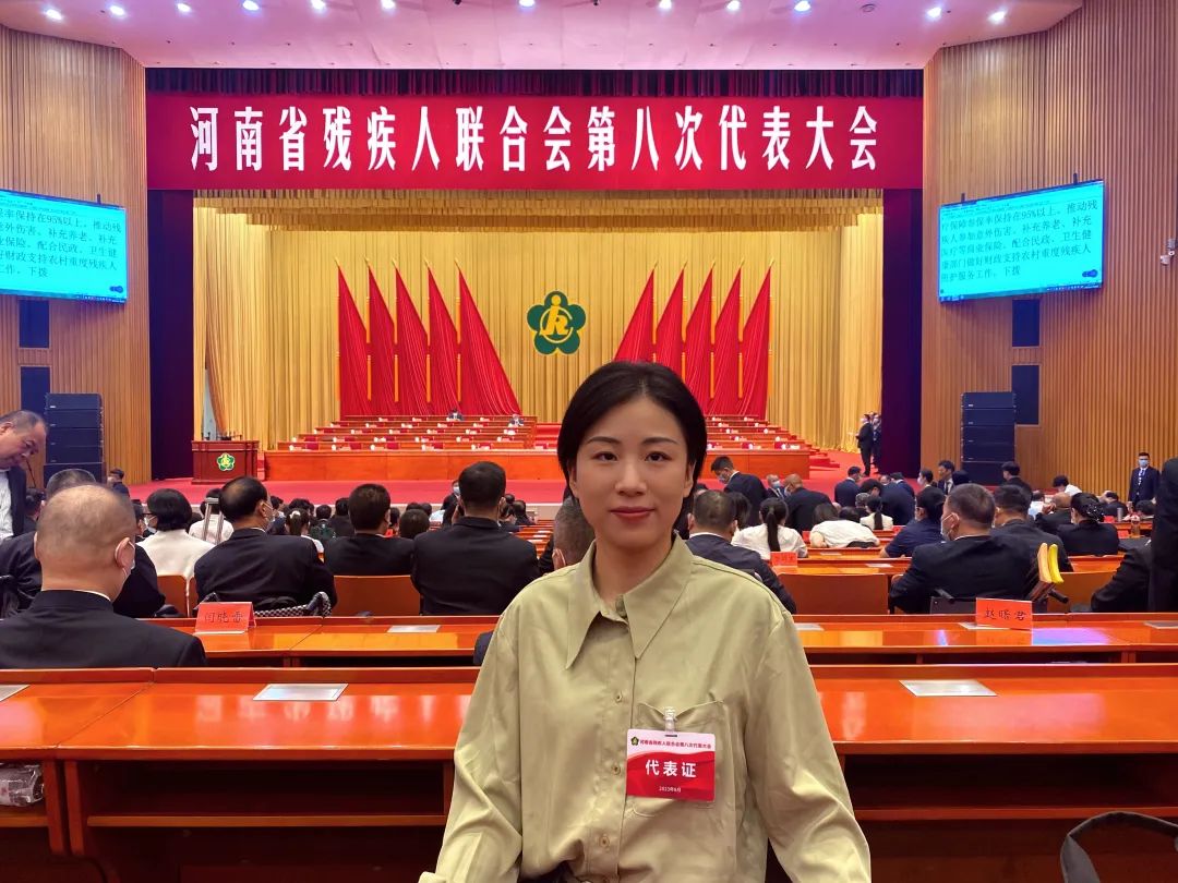 孟璐:在无声世界里活出多彩人生