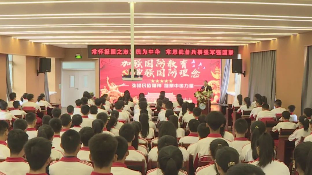 【能力作风提升年】市国防动员办公室联合市人武部在讷河三中开展防灾