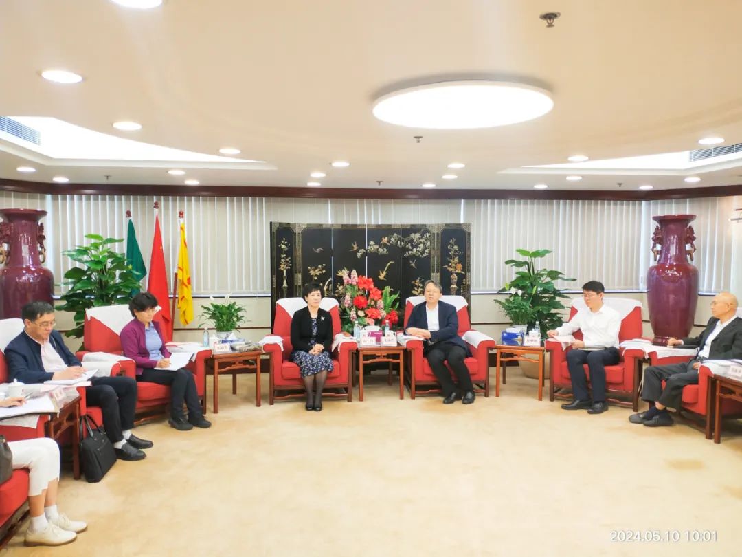 何伟带团在澳门开展招商推介和合作交流活动