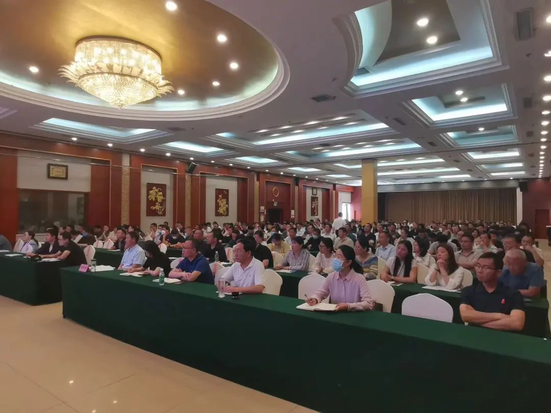 菏泽市司法局举行2024年度行政执法人员公共法律知识专题培训