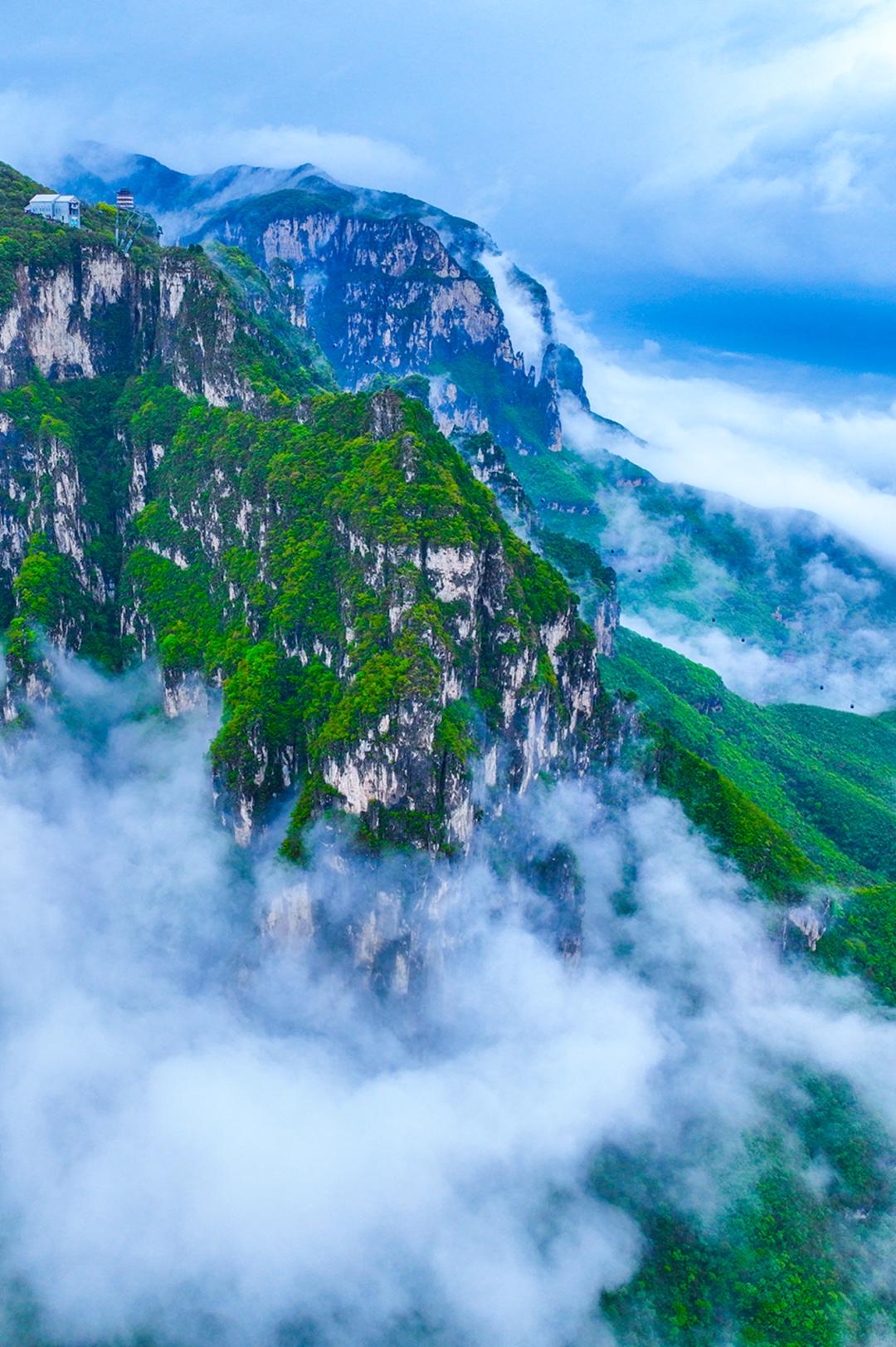 云台山牵手哈密东天山!