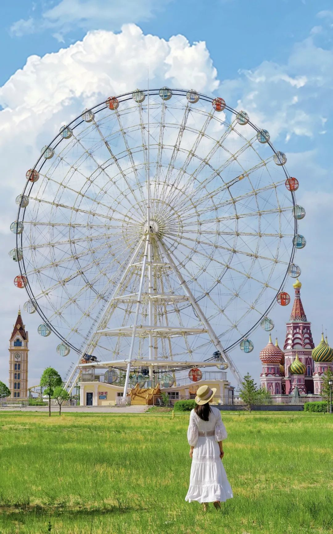 穿越中国第一大草原去看"海",走一趟边境线像出了趟国