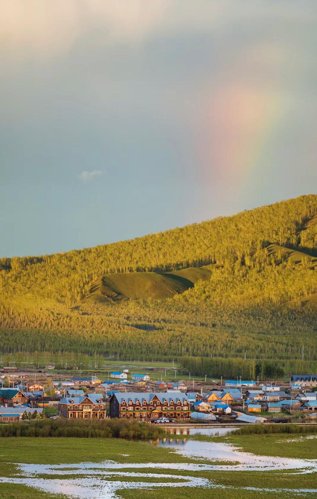 穿越中国第一大草原去看"海",走一趟边境线像出了趟国