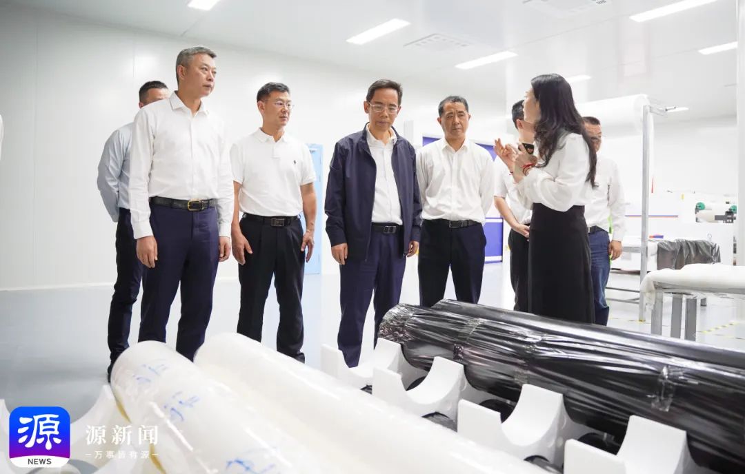 吴舜泽调研重大项目建设和重点企业投产达效工作