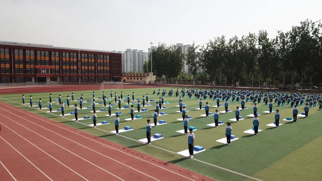 【玉田职教中心】技高一筹  叠出风采——财经专业部举行叠军被比赛