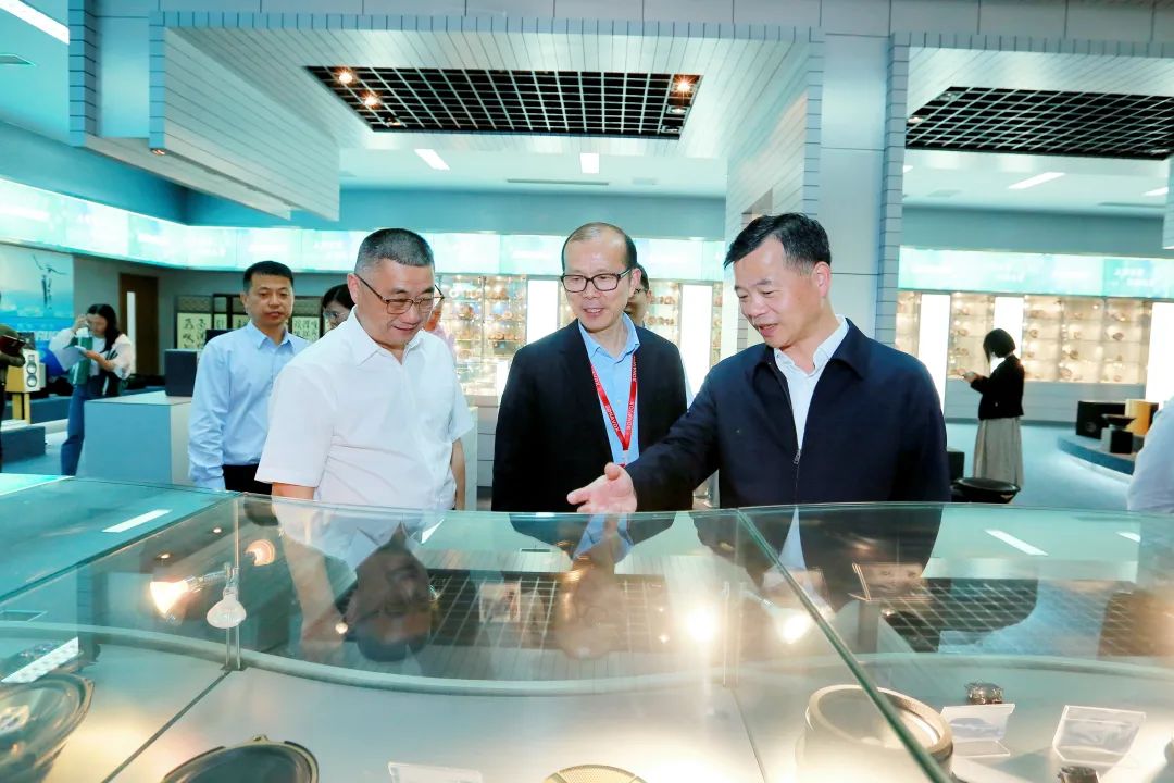 张伟赴相城高新区(元和街道)调研重点工业企业