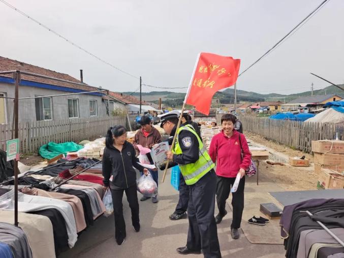 抚松临江大队开展电动车专项整治行动.