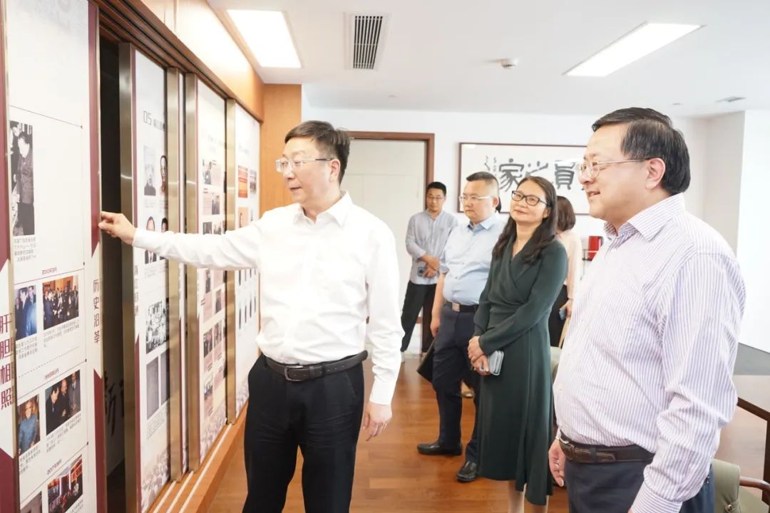 浙江建工曹伟个人资料图片