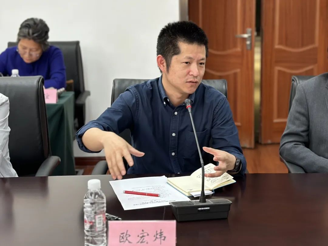 顾村镇政协委员工作站围绕"加快推进新顾城15分钟社