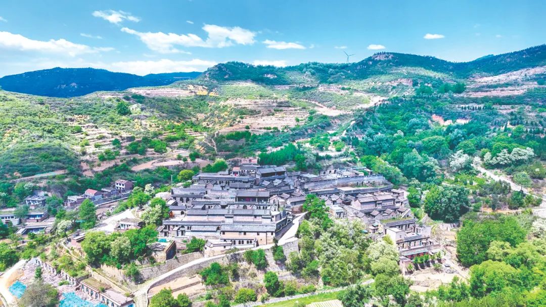 文化中国行|用心保护传承 文化焕新添彩——探寻银圆山庄的古韵今风