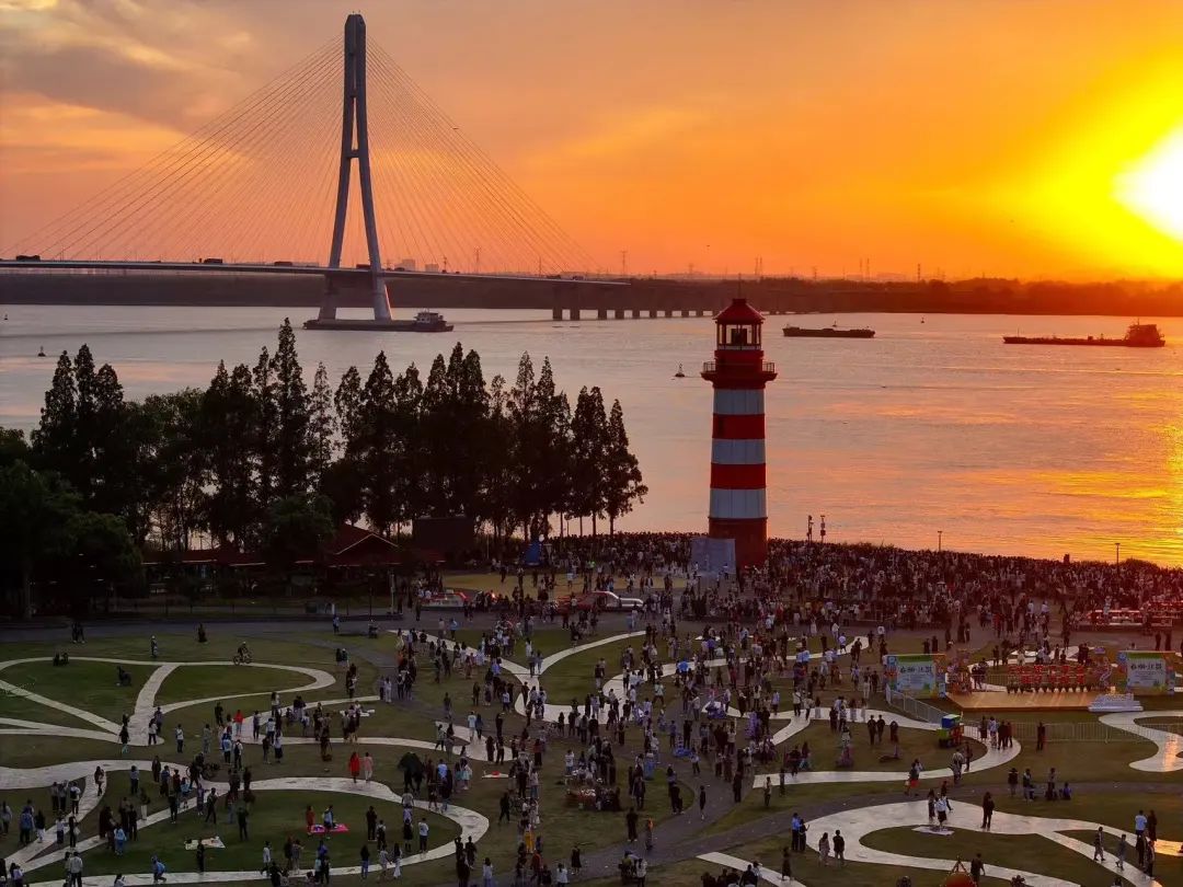 #我和南京的约会永不散场#_澎湃号·政务_澎湃新闻-the paper